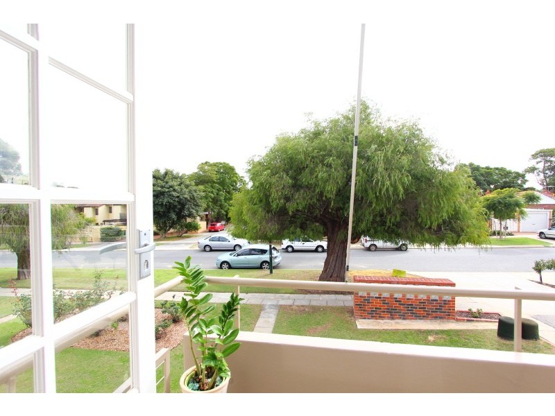 9/69-71 Gardner Street, Como WA 6152