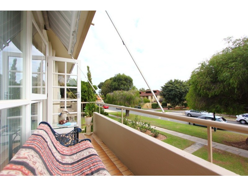 9/69-71 Gardner Street, Como WA 6152