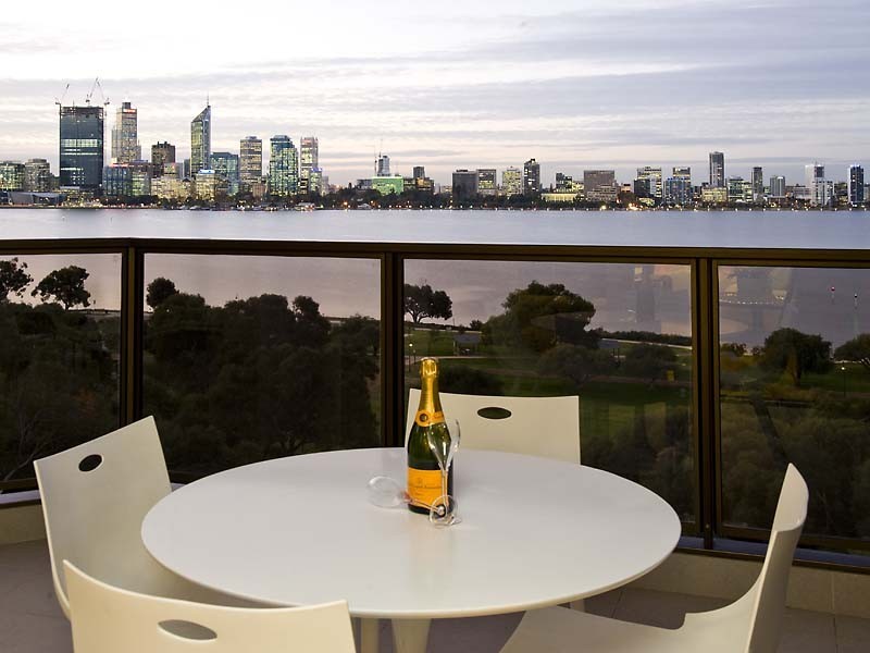 5A/158 Mill Point Road, South Perth WA 6151