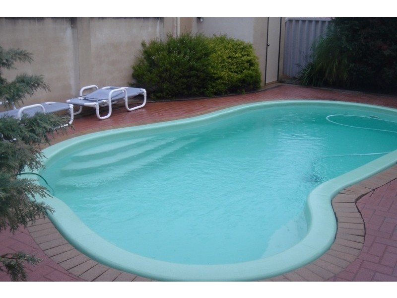 8G WARWICK, St James WA 6102
