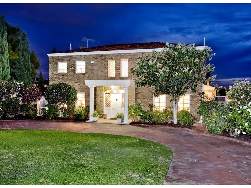 23 Robert Street, Como WA 6152