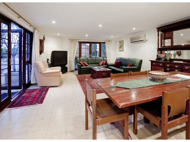 23 Robert Street, Como WA 6152