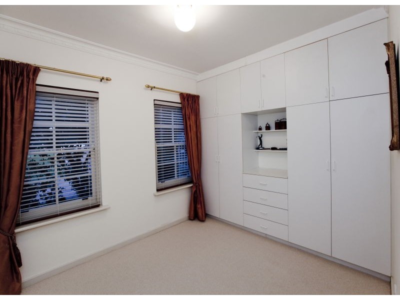 23 Robert Street, Como WA 6152
