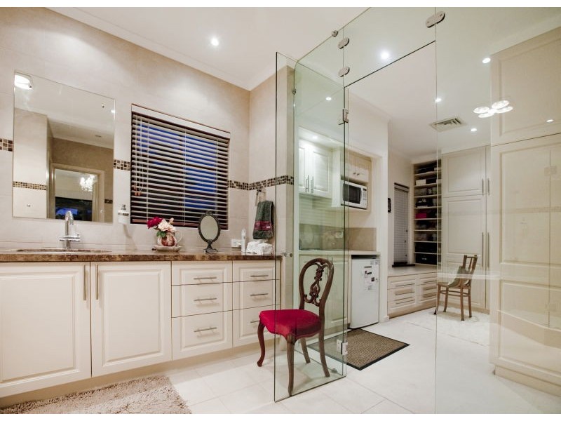 23 Robert Street, Como WA 6152