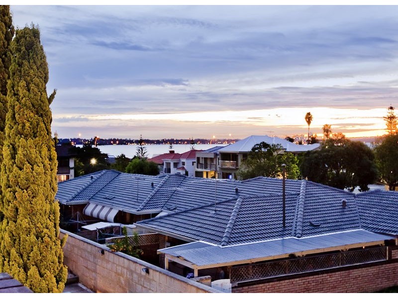 23 Robert Street, Como WA 6152