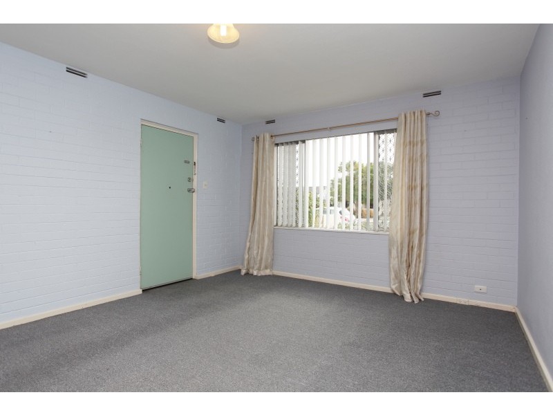 2/79 South Terrace, Como WA 6152