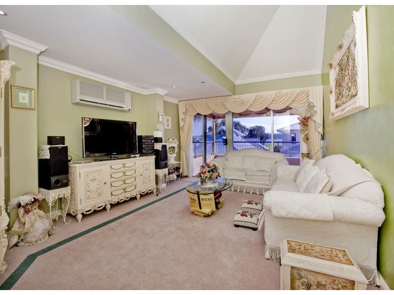 38 Darlot Crescent, South Perth WA 6151
