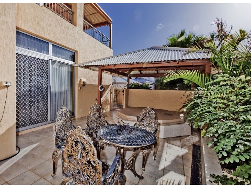 38 Darlot Crescent, South Perth WA 6151