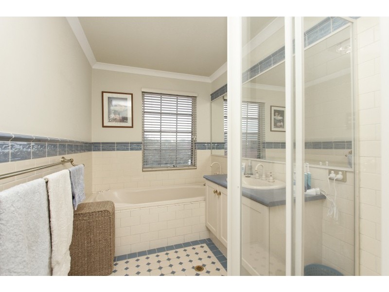 18 Broad Street, Kensington WA 6151