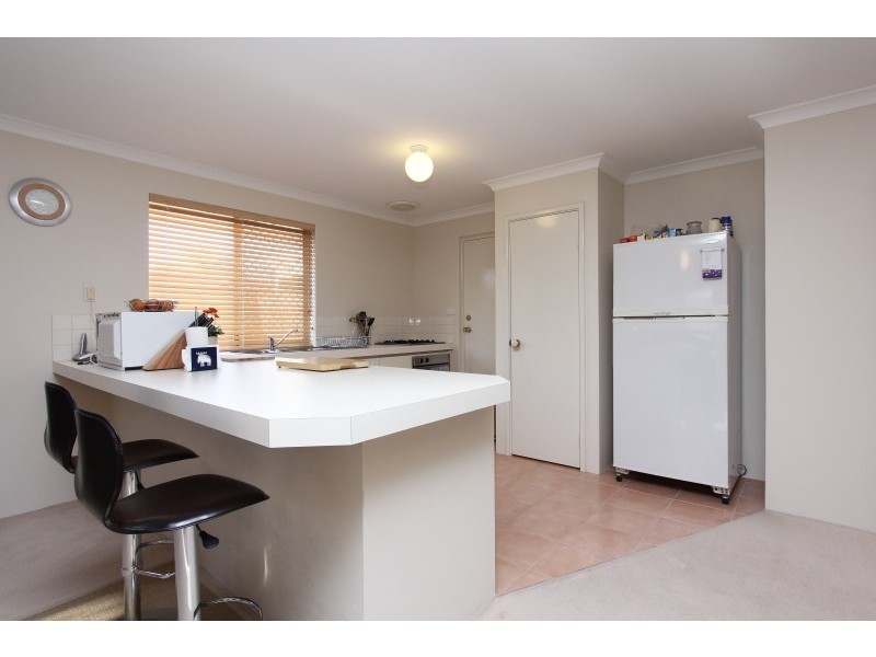 19 Coolgardie Street, St James WA 6102