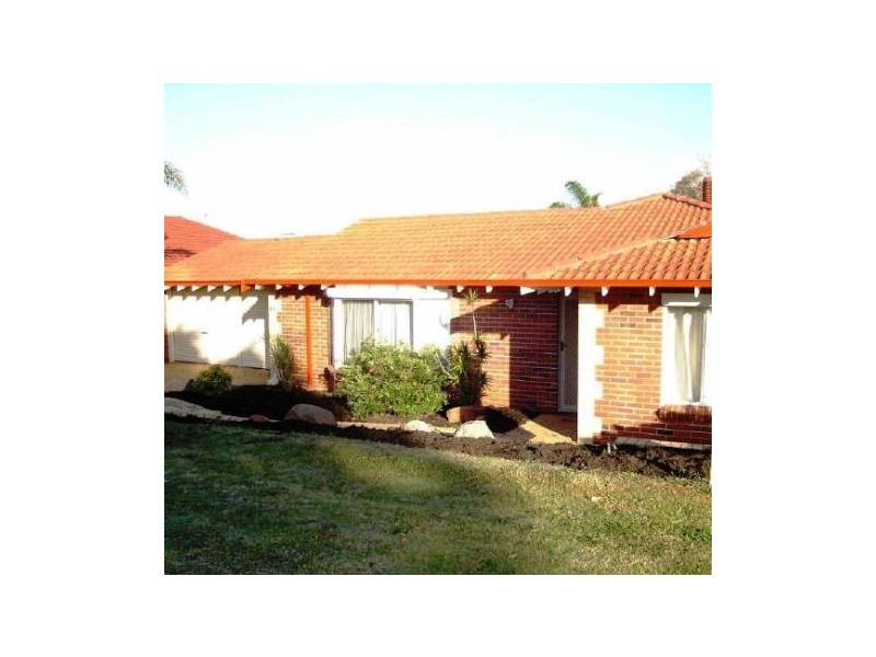 48 BOUNDARY ROAD, St James WA 6102