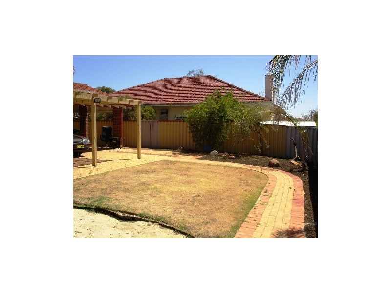 48 BOUNDARY ROAD, St James WA 6102