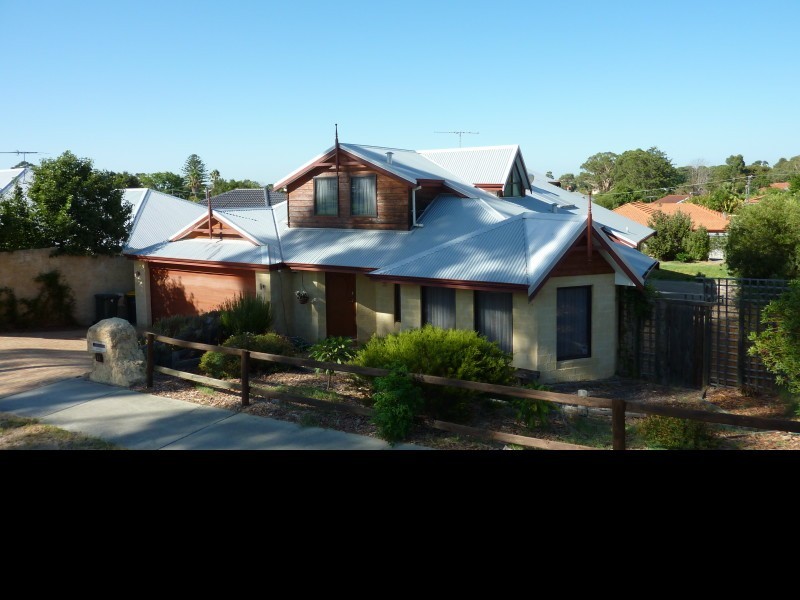 13 PLUMMER STREET, East Victoria Park WA 6101