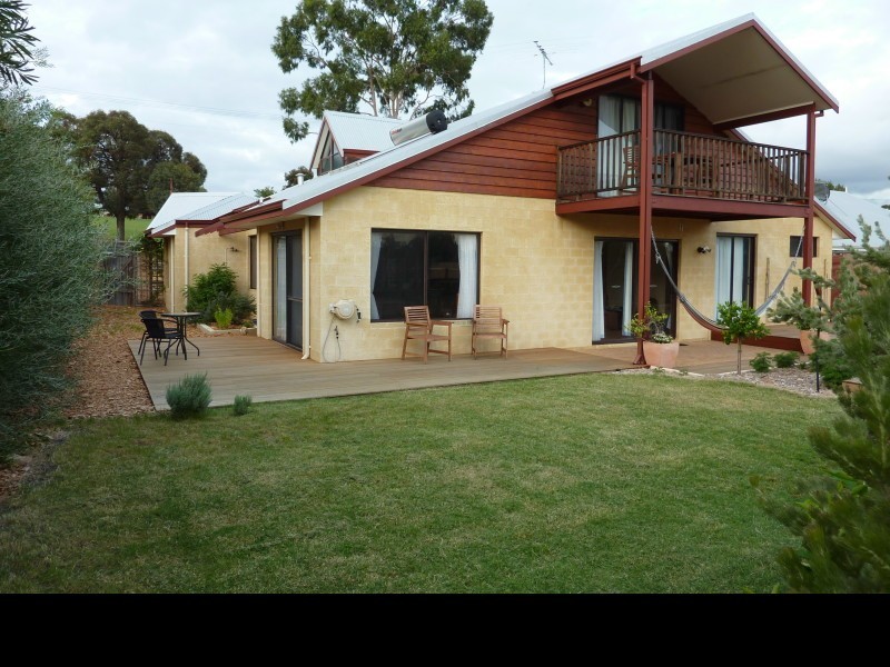 13 PLUMMER STREET, East Victoria Park WA 6101