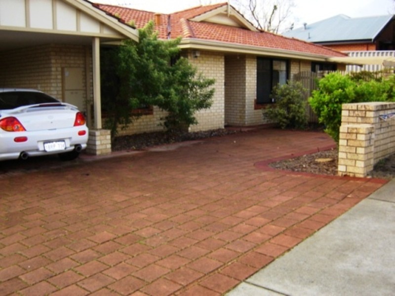 1/1 Wyong Road, Bentley WA 6102