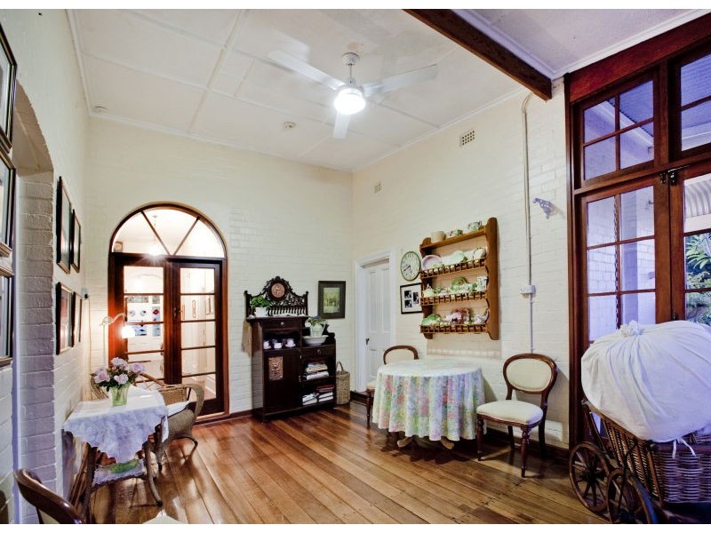 312 Railway Parade, East Cannington WA 6107