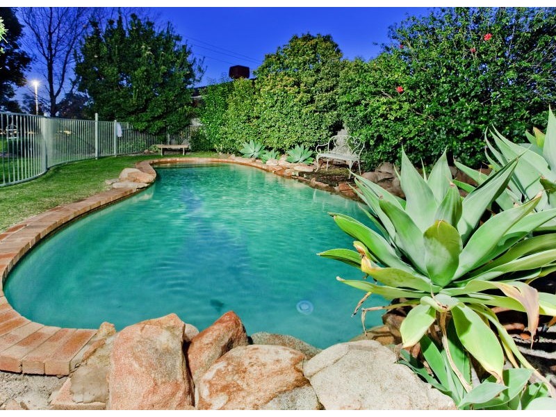 312 Railway Parade, East Cannington WA 6107