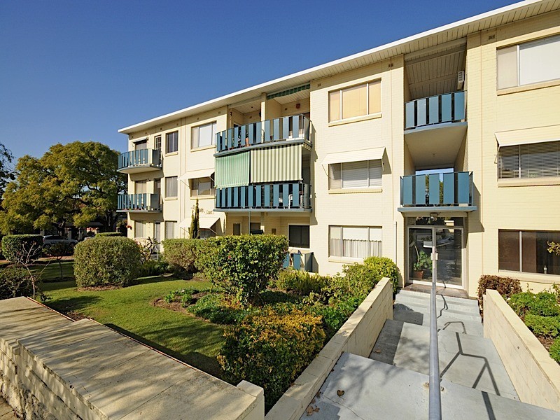1/39 Angelo Street, South Perth WA 6151