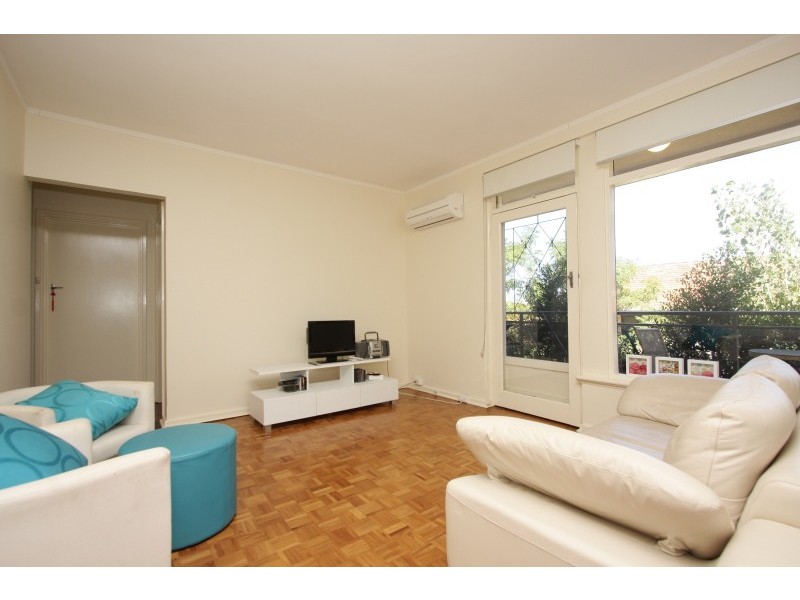 9/30 Preston Street, Como WA 6152