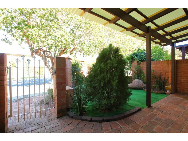 3/70 Eric Street, Como WA 6152