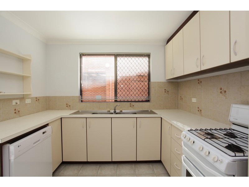 3/70 Eric Street, Como WA 6152