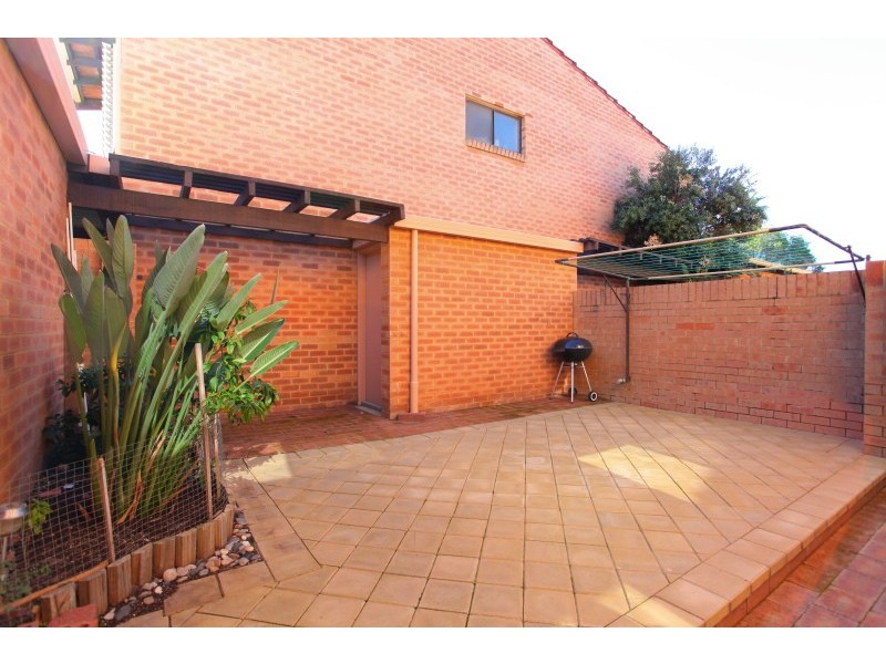 3/70 Eric Street, Como WA 6152