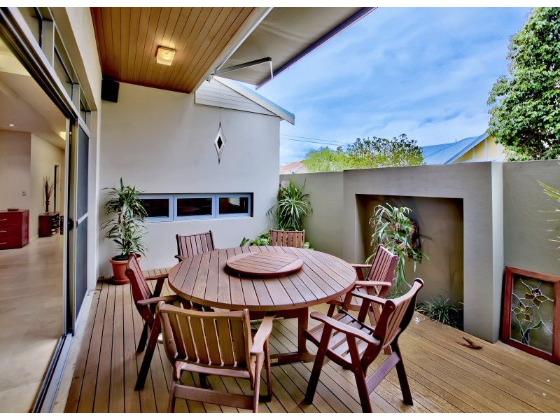 1A Norfolk Street, South Perth WA 6151