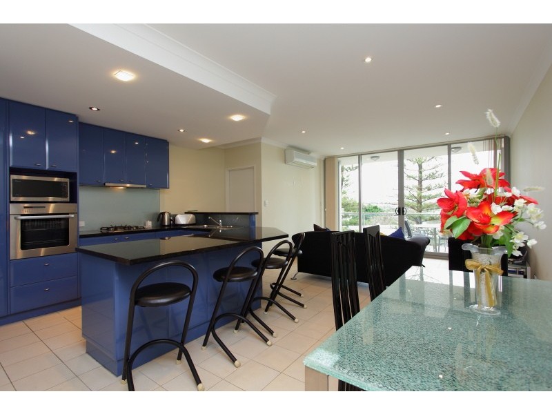 303/1 The Esplanade, Mount Pleasant WA 6153