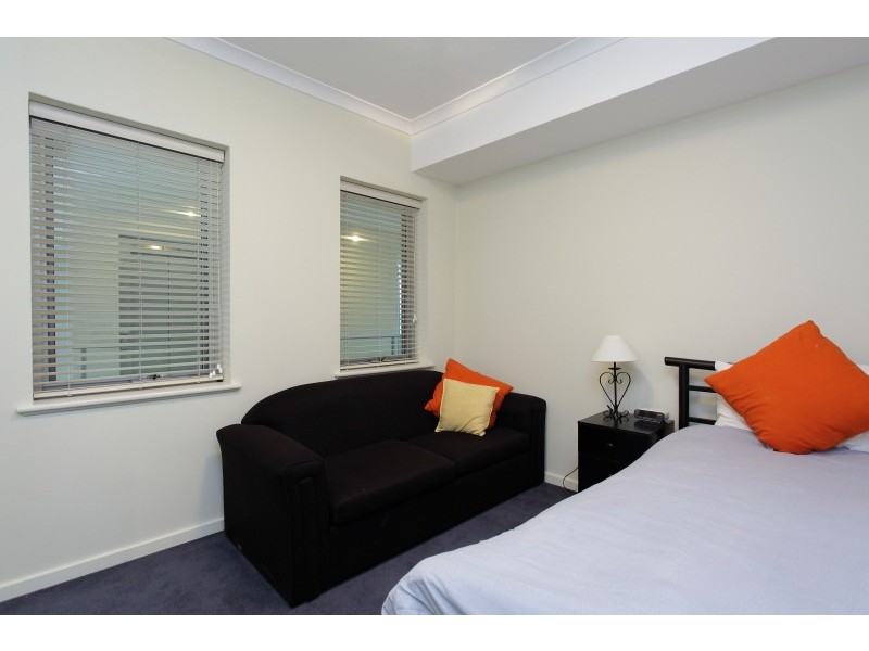 303/1 The Esplanade, Mount Pleasant WA 6153