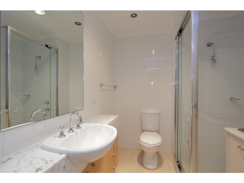 303/1 The Esplanade, Mount Pleasant WA 6153