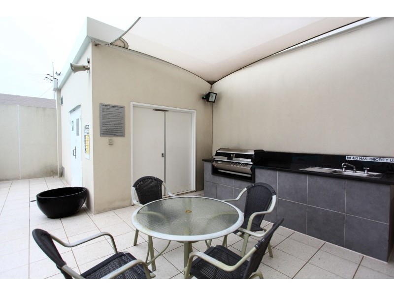 303/1 The Esplanade, Mount Pleasant WA 6153