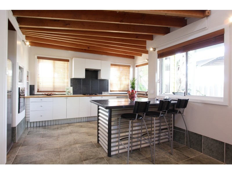 9 Kent Street, Victoria Park WA 6100