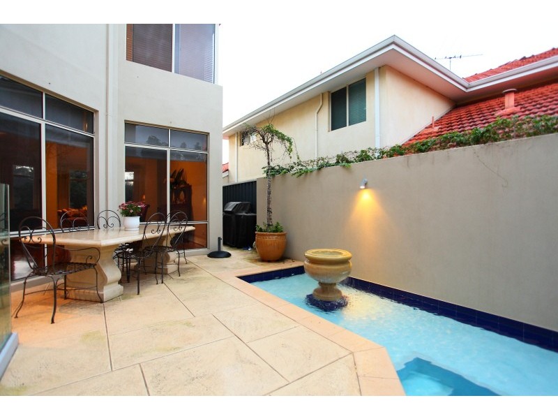 4 Tate Street, South Perth WA 6151
