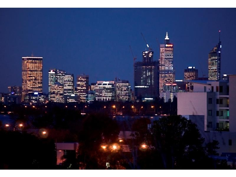 18 Rookwood Street, Mount Pleasant WA 6153