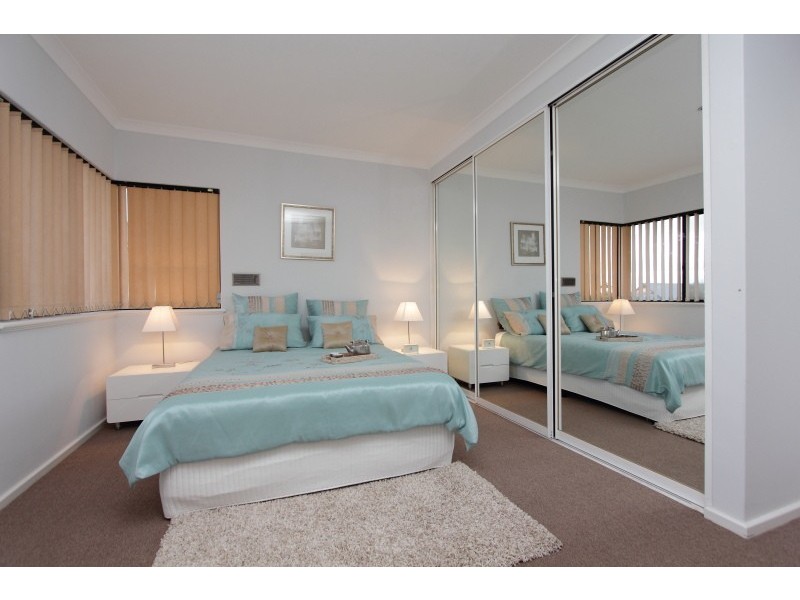 18 Rookwood Street, Mount Pleasant WA 6153