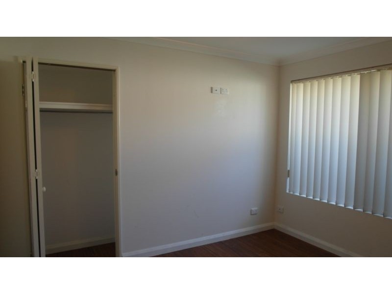 a/137 Lockhart Street, Como WA 6152