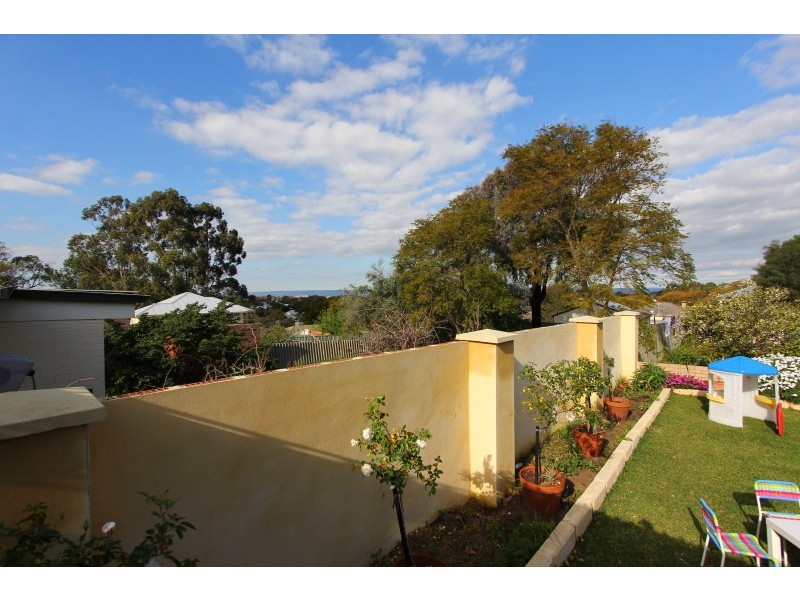 88 Basinghall Street, East Victoria Park WA 6101