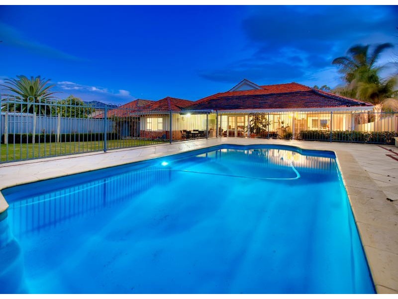 42 Bessell Avenue, Como WA 6152