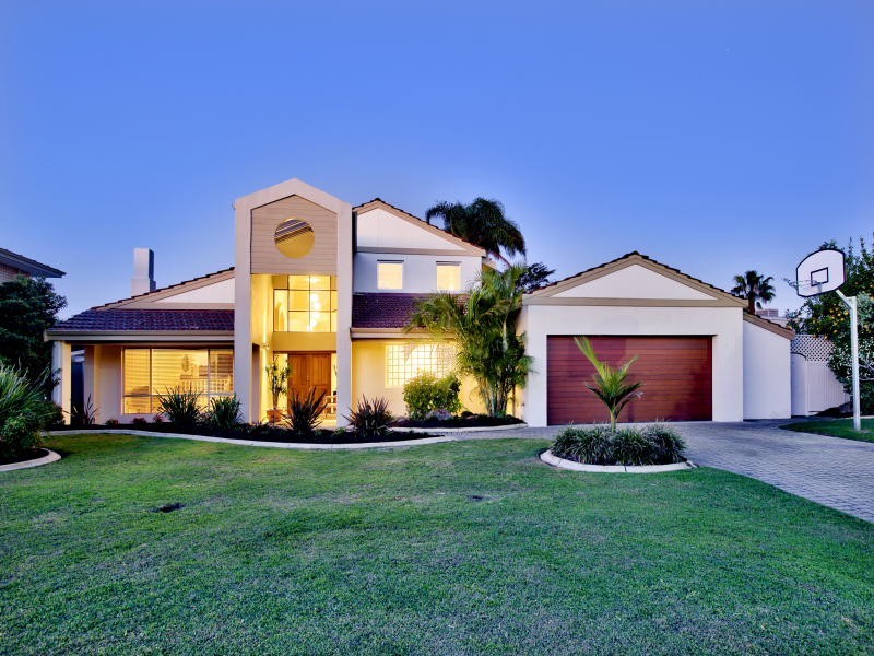 3 Glasnevin Court, Waterford WA 6152