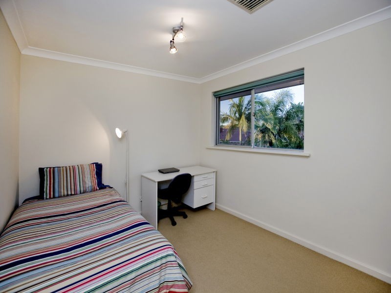 3 Glasnevin Court, Waterford WA 6152