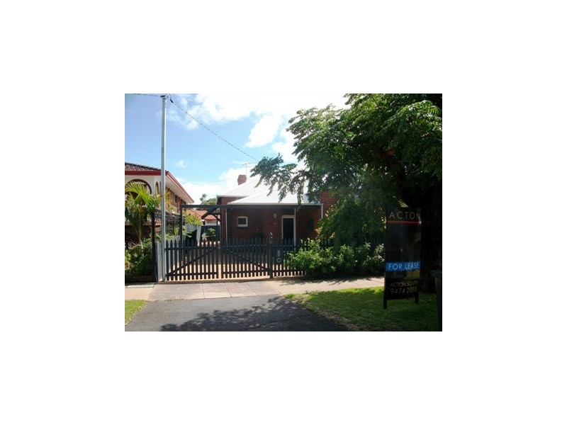 6 CARDIFF, East Victoria Park WA 6101