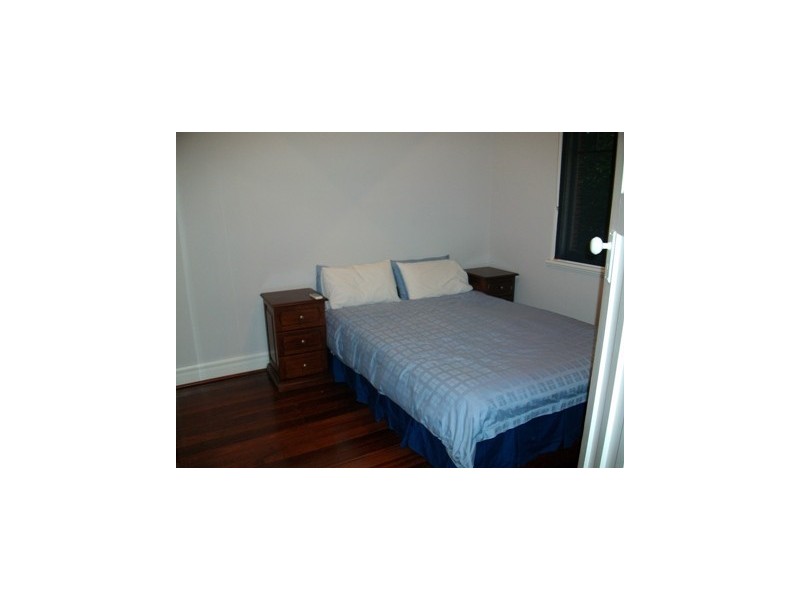 6 CARDIFF, East Victoria Park WA 6101