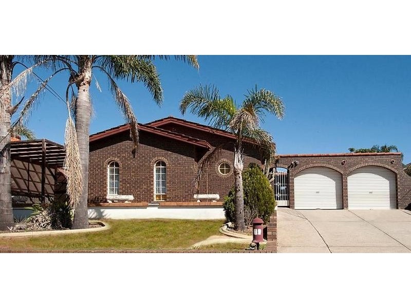 13 Stonehouse Crescent, Bentley WA 6102