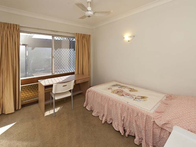 13 Stonehouse Crescent, Bentley WA 6102