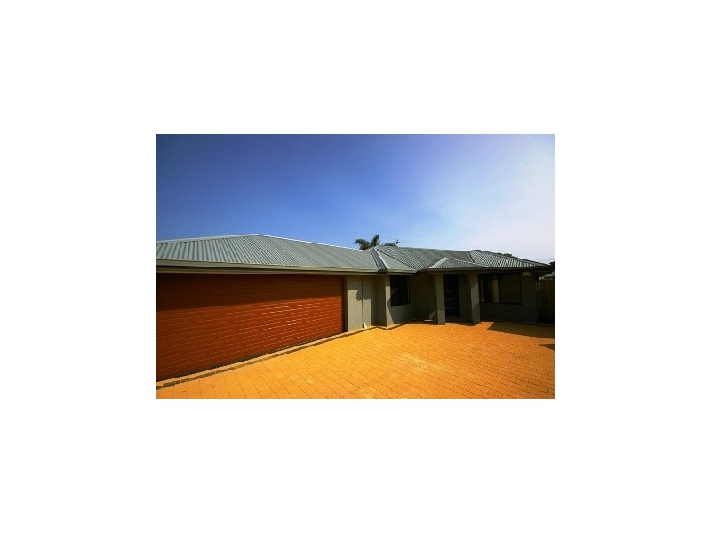 9 C HERTFORD, East Victoria Park WA 6101