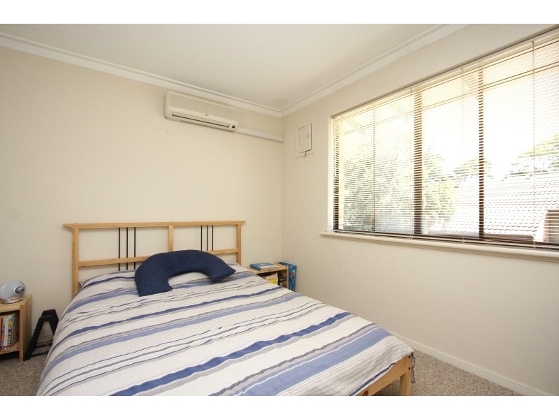 4/9 STRICKLAND STREET, South Perth WA 6151