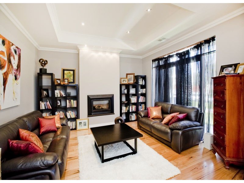 12 Bessell Avenue, Como WA 6152