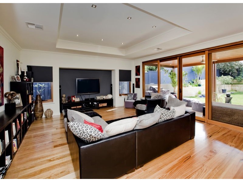 12 Bessell Avenue, Como WA 6152