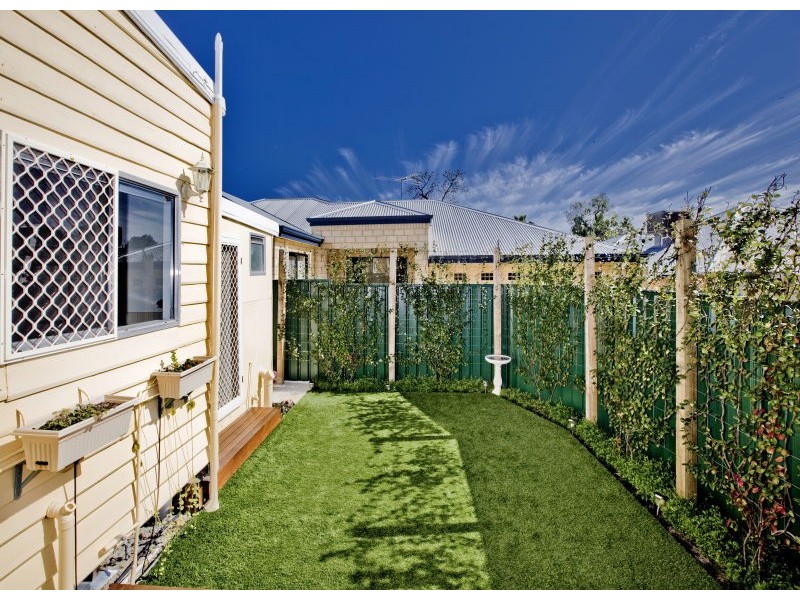 11A Kent Street, Victoria Park WA 6100