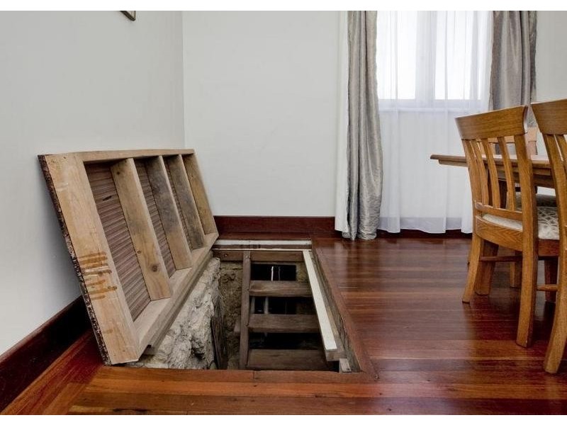 33 Fourth Avenue, Kensington WA 6151